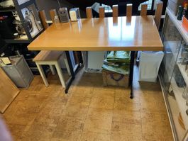 Horgen Glarus Gastrotisch