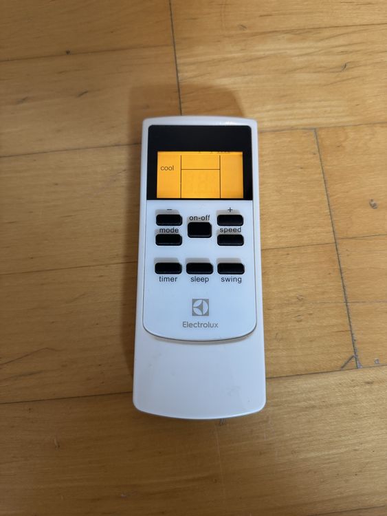 elektrolux-exp26u338cw-mobile-klimaanlage-mit-abluftschlauch-gebraucht