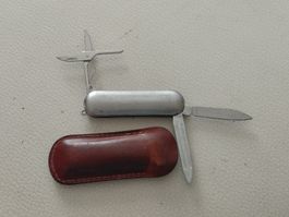 Taschenmesser Edelstahl mit Ledertasche gebrauchter Zustand