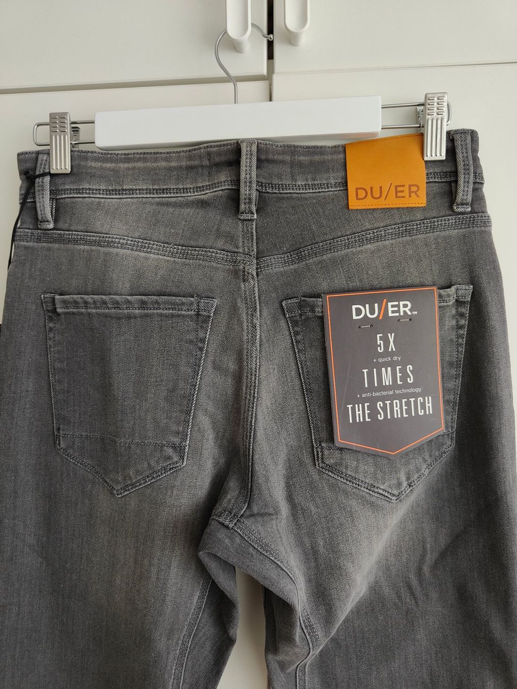 Jeans: DU/ER Herren Hosen - Grösse 29/32 – Neu und originalverpackt aus Rickenbach b. Wil von Kth_v8 4