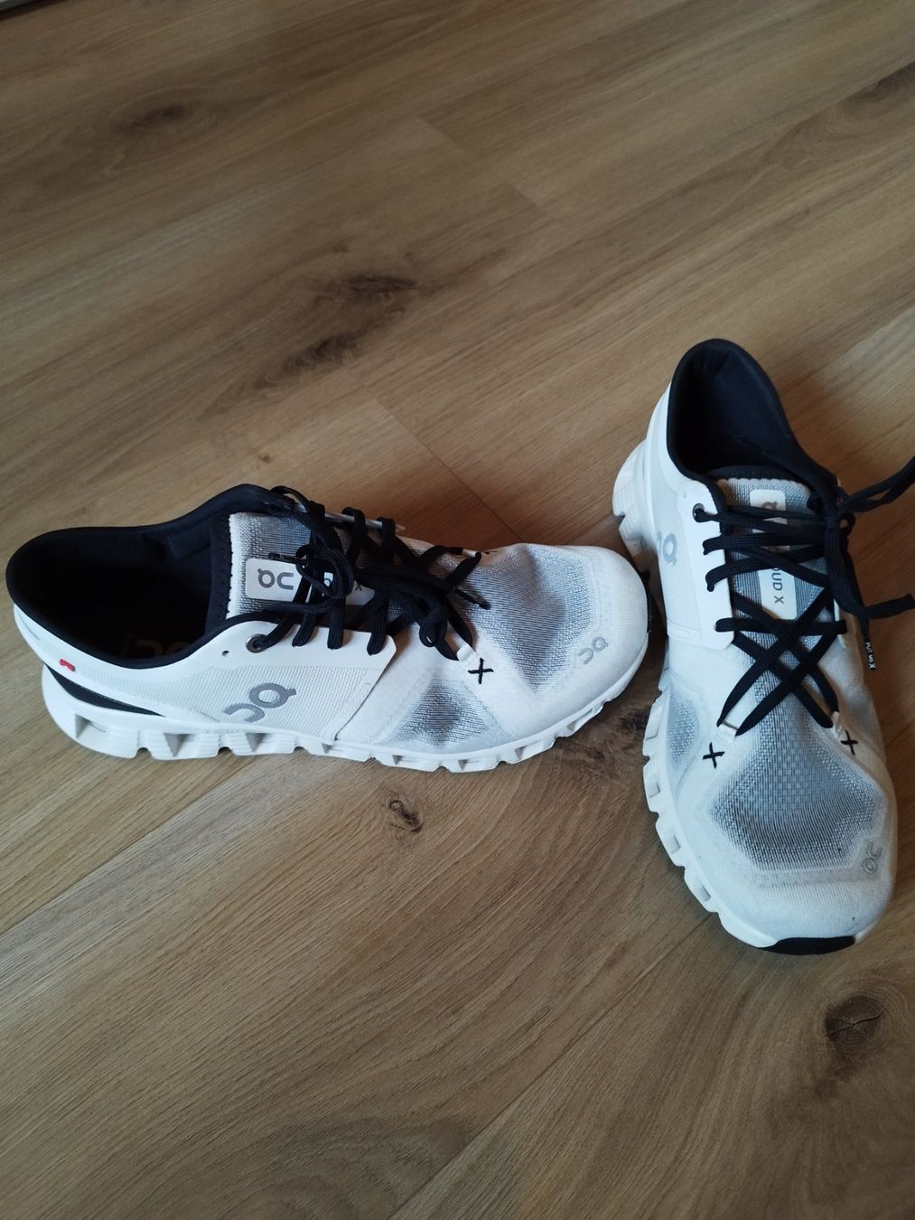 On Chaussures hommes: Chaussures On – D'occasion à Boécourt par aur_d8t5 1