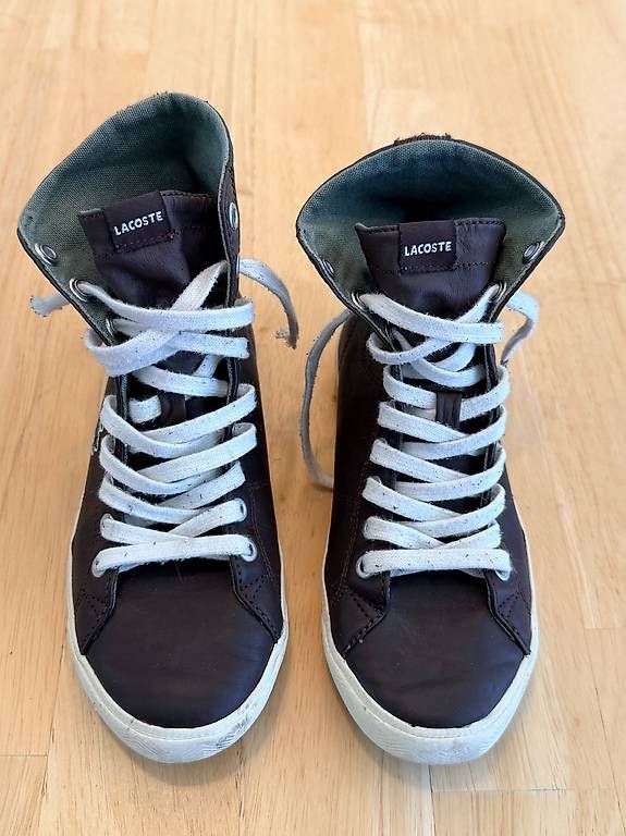 Lacoste Scarpe per ragazzi: Lacoste Kinder High-Top Sneaker - Gr. 30 – Usato da Untersiggenthal venduto da Yefe