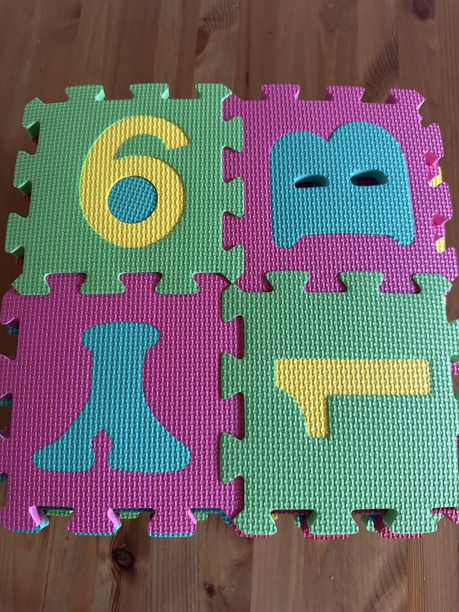 Tappeto da gioco: Puzzlematte 36 Stück 15cmx15cm  – Usato da Münsingen venduto da Secondhand89