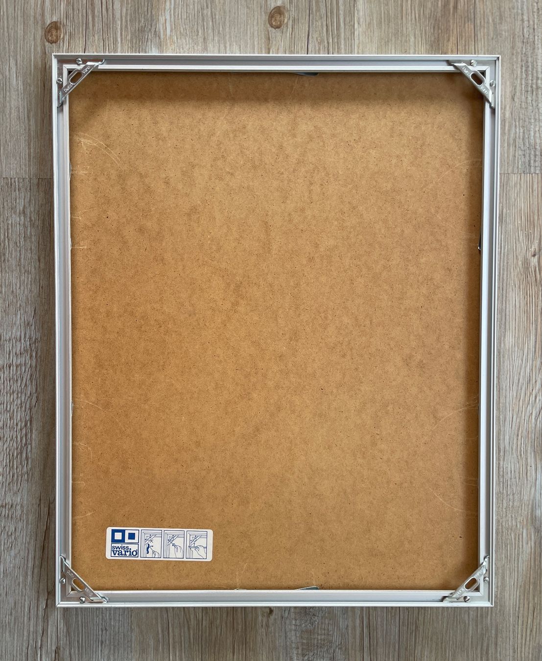 Dipinti: Spray Bild mit Alurahmen 40 x 50 cm – Usato da Wichtrach venduto da BRASLETTI_76 1