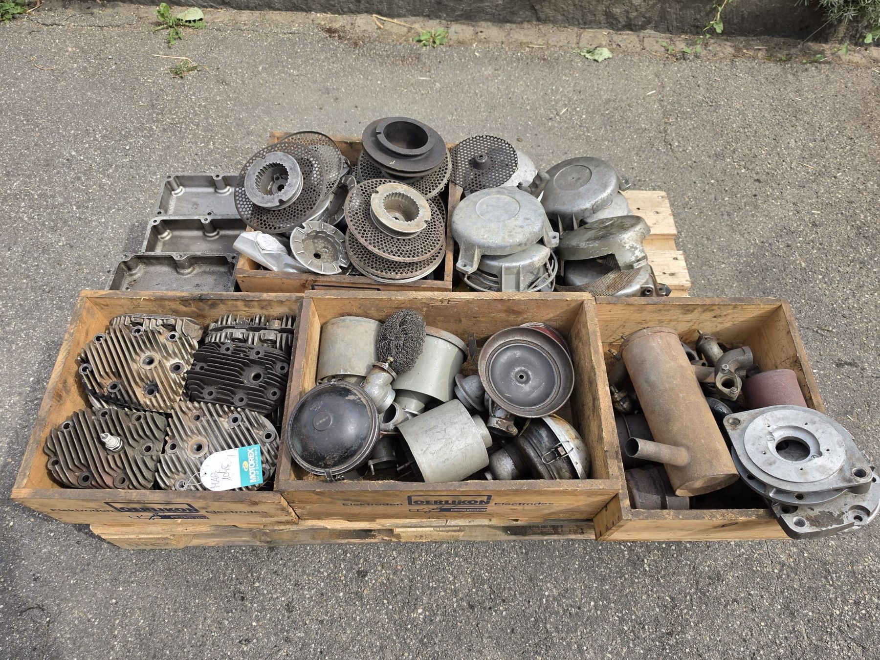 Trattori: MAG Motorenteile – Difettoso da Rothrist venduto da Dinu540 1