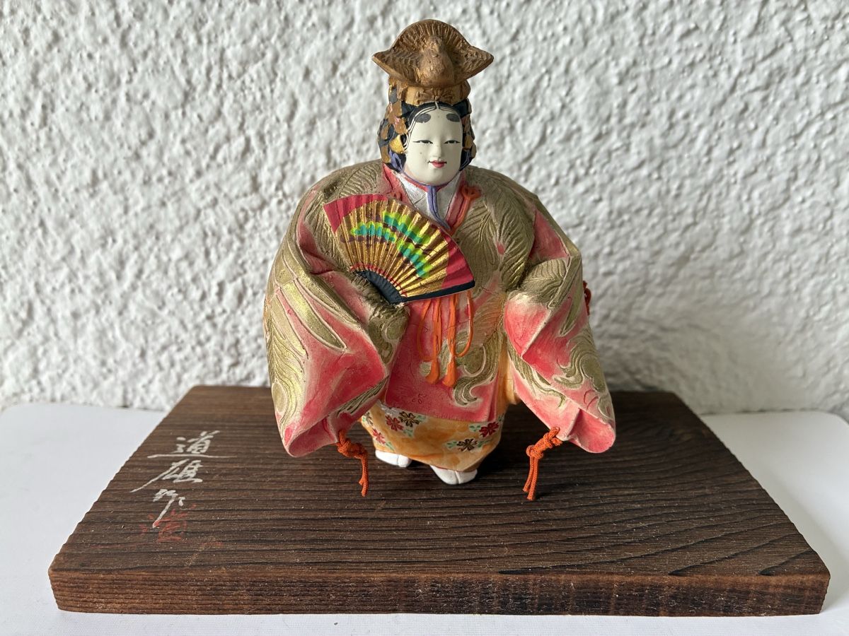Statuette: Japon antique personnage de theatre noh dance – Usato da St-Aubin-Sauges venduto da asianart 5