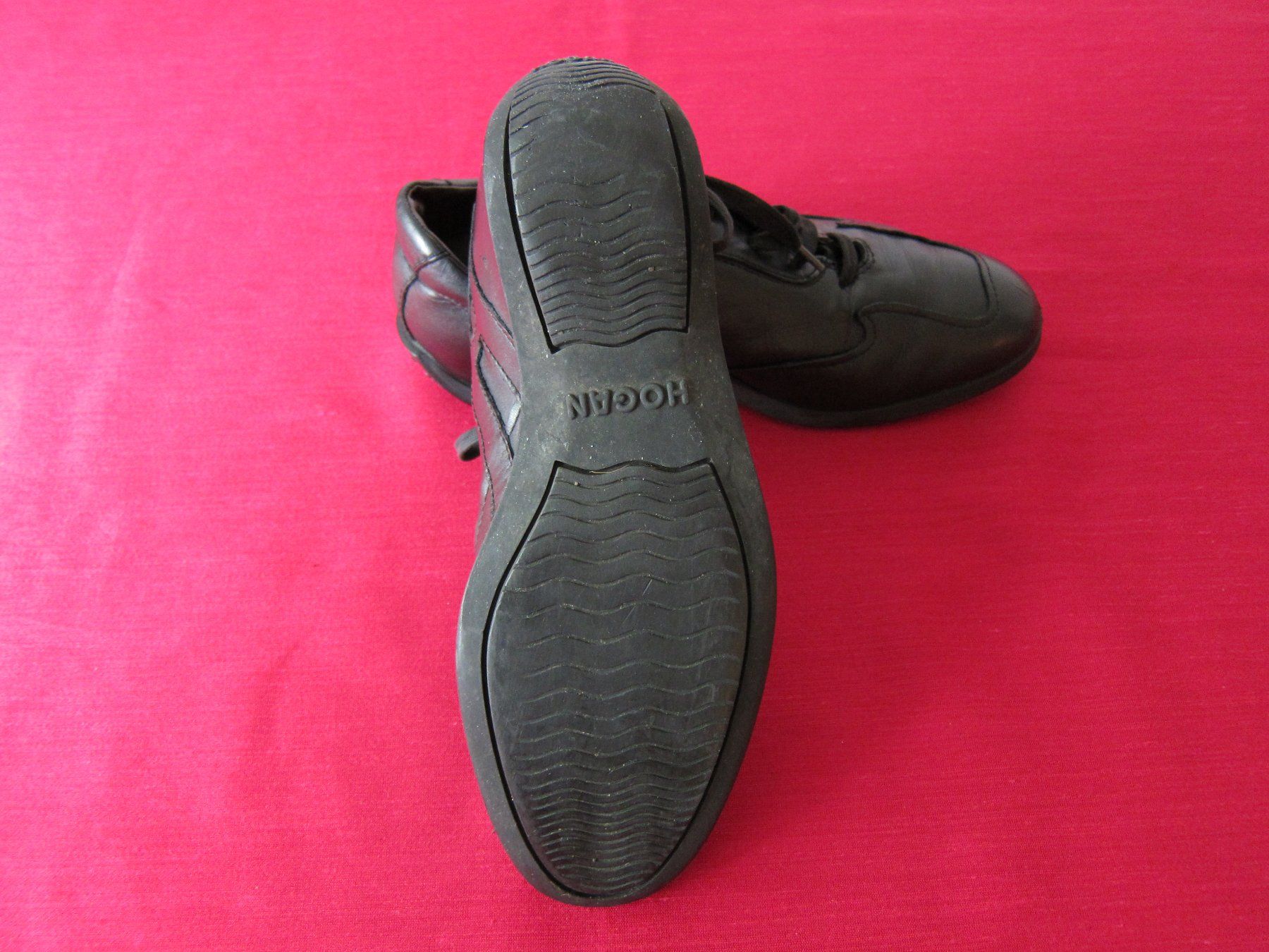 Hogan Damenschuhe: Sneaker Hogan schwarz, Innensohle 25cm – Gebraucht aus Zürich von Italia58 4