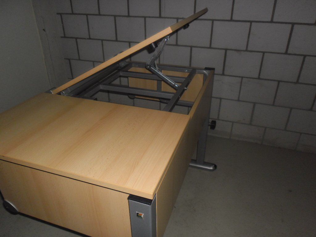Kettler Schreibtische: Kinderpult - Kettler , Höhenverstellbar – Gebraucht aus Büren SO von omsa 3