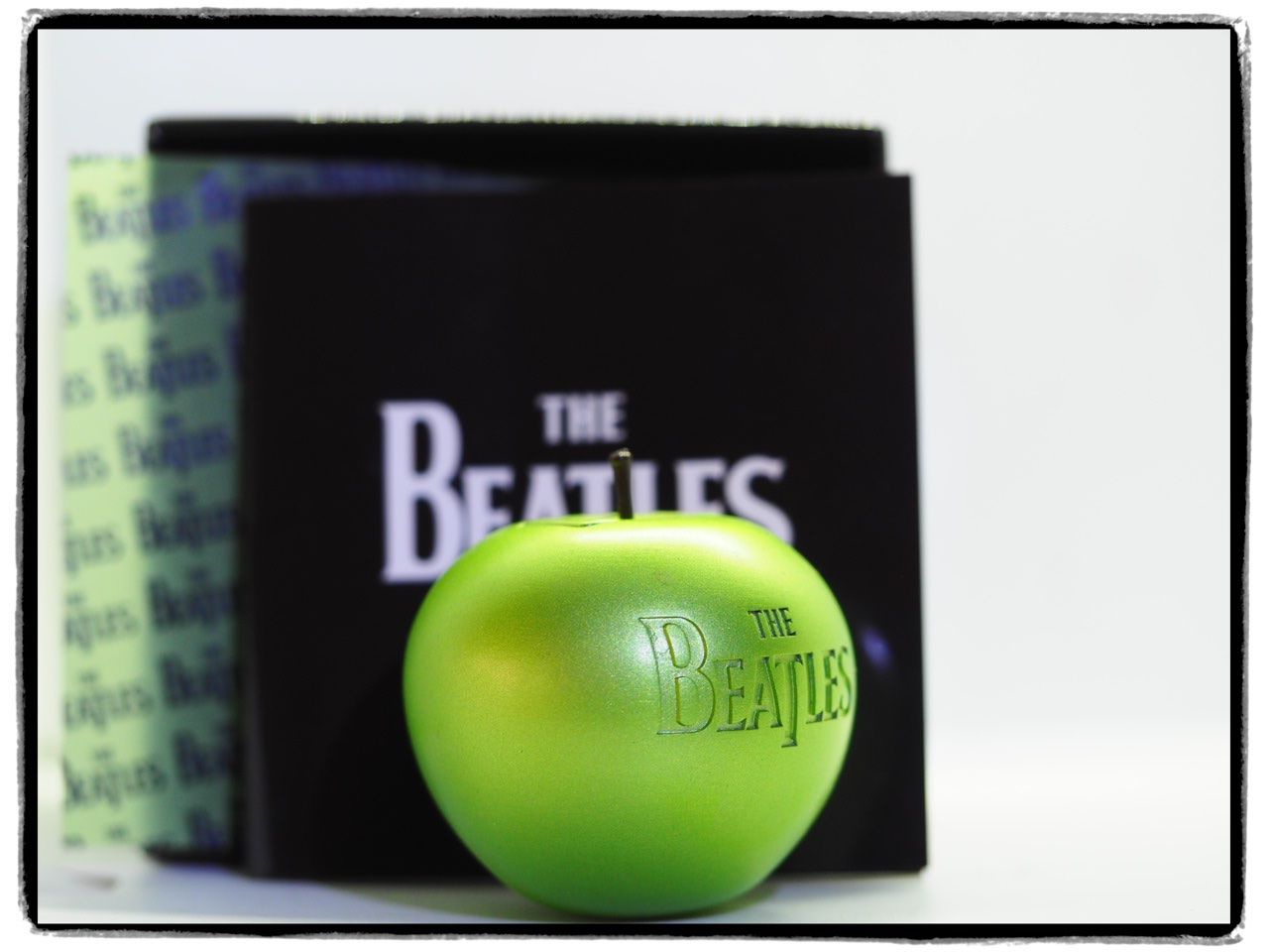 Vinyles: BEATLES USB – D'occasion à Lausanne par Leag 7