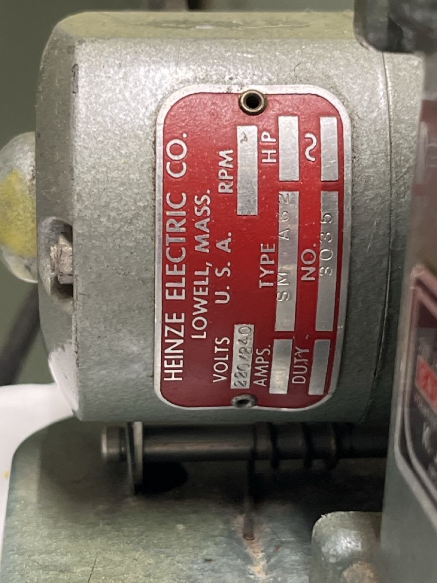 Kompressoren: Kleiner antiker Kompressor funktioniert – Gebraucht aus Niederurnen von gebrauchtbrauchbar 2