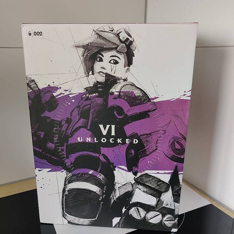 Statuette: VI unlocked Statue – Usato da Kaiseraugst venduto da RagingLobo 1