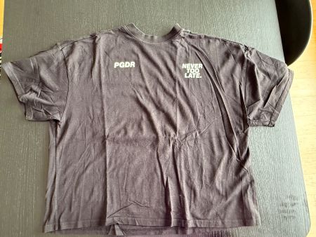 T-Shirt Pegador Grösse L mit Print auf Rücken