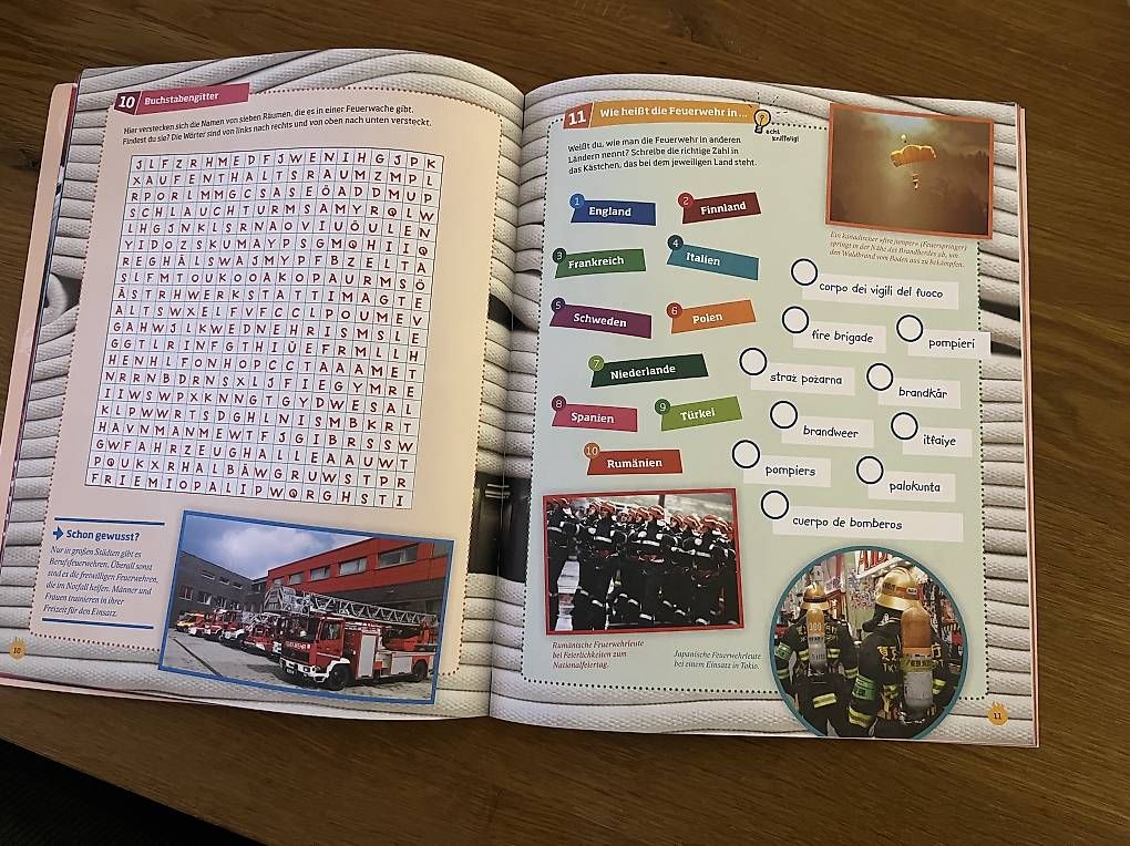 Zeitschriften & Magazine: Rätsel- und Stickerheft Feuerwehr – Neu (gemäss Beschreibung) aus Thun von Dak5 1