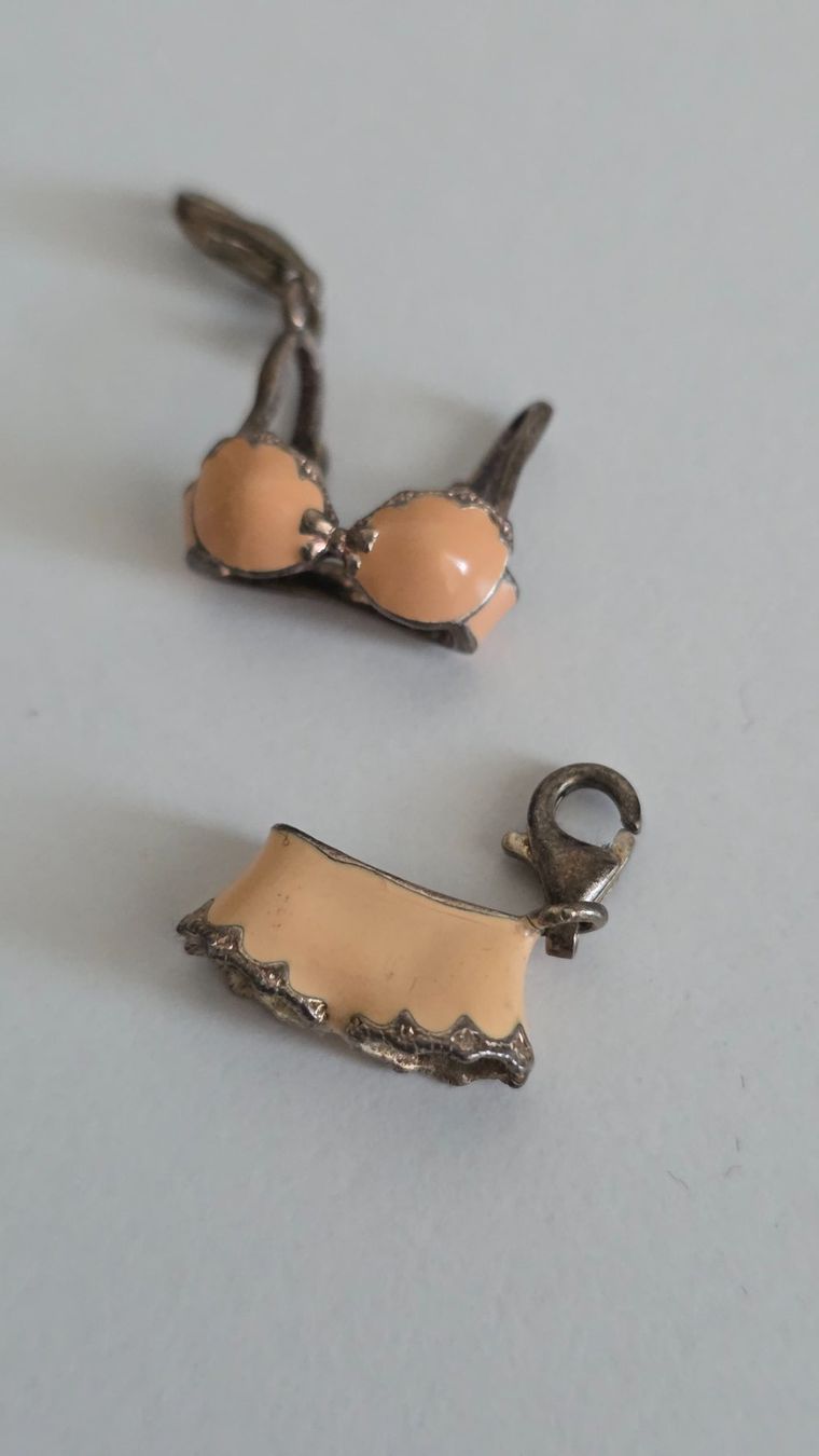 Thomas Sabo Pendentifs: Thomas Sabo Charms – D'occasion à Wittenbach par rose_rosi