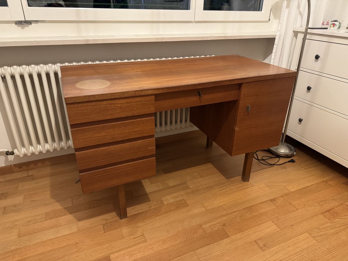 Scrivanie: Vintage Schreibtisch 60er Jahre – Usato da Wettingen venduto da fre_vm5p 2