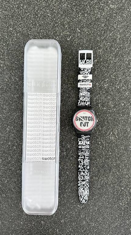 Swatch Uhren: SWATCH OUT – Neu und originalverpackt aus Mörschwil von hei_7qrp 1