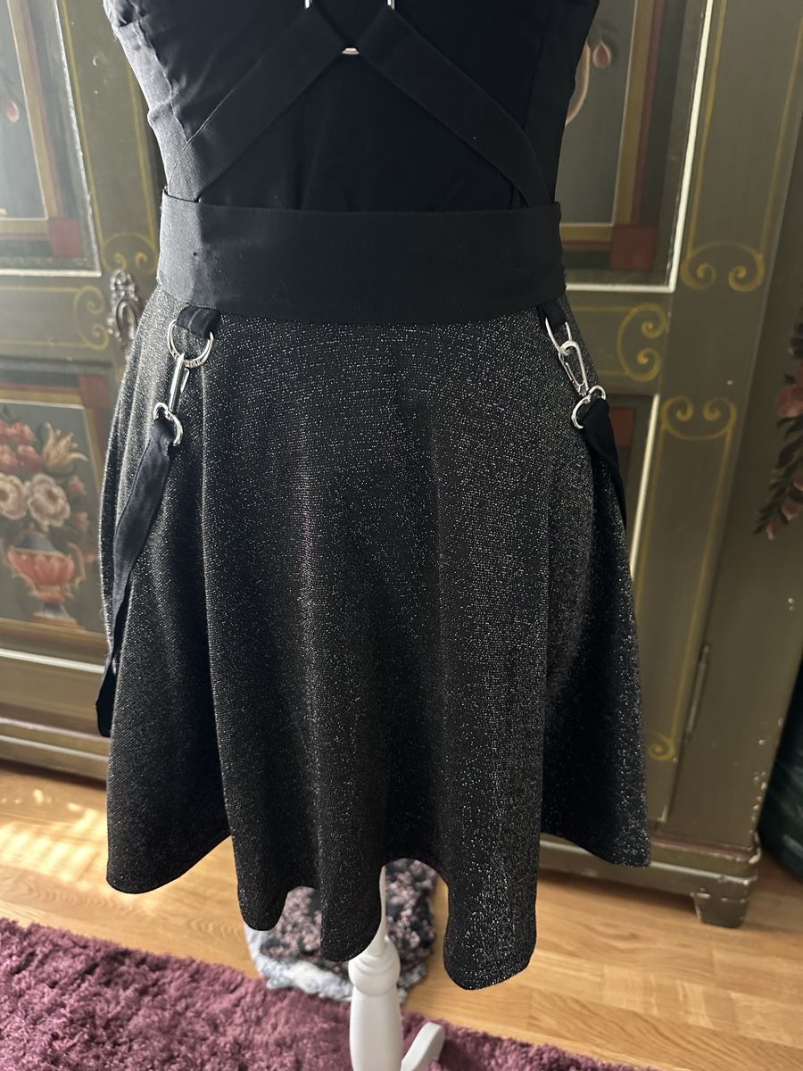 Lotti di vestiti: Killstar Röcke und Top – Nuovo (secondo la descrizione) da Luzern venduto da Purple_Rose01 4