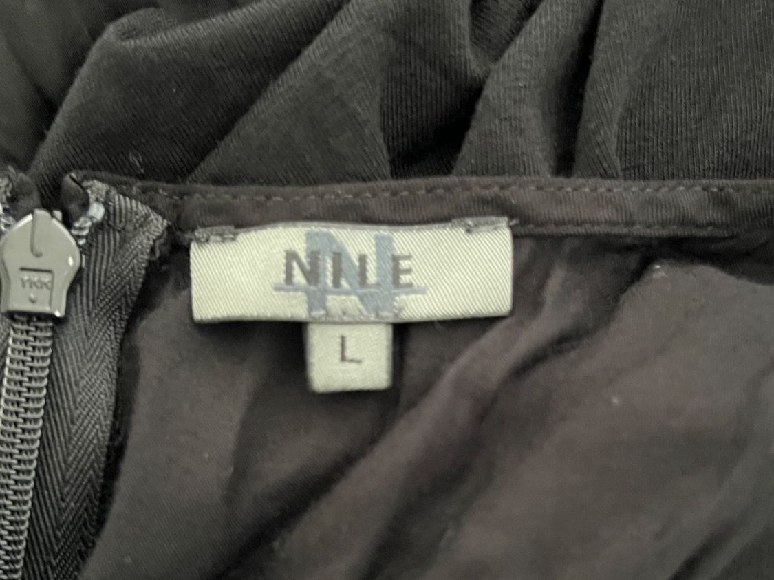 Nile Vestiti: NILE - Robe noire soie et tulle - L – Usato da Mézières FR venduto da Daisy16 4