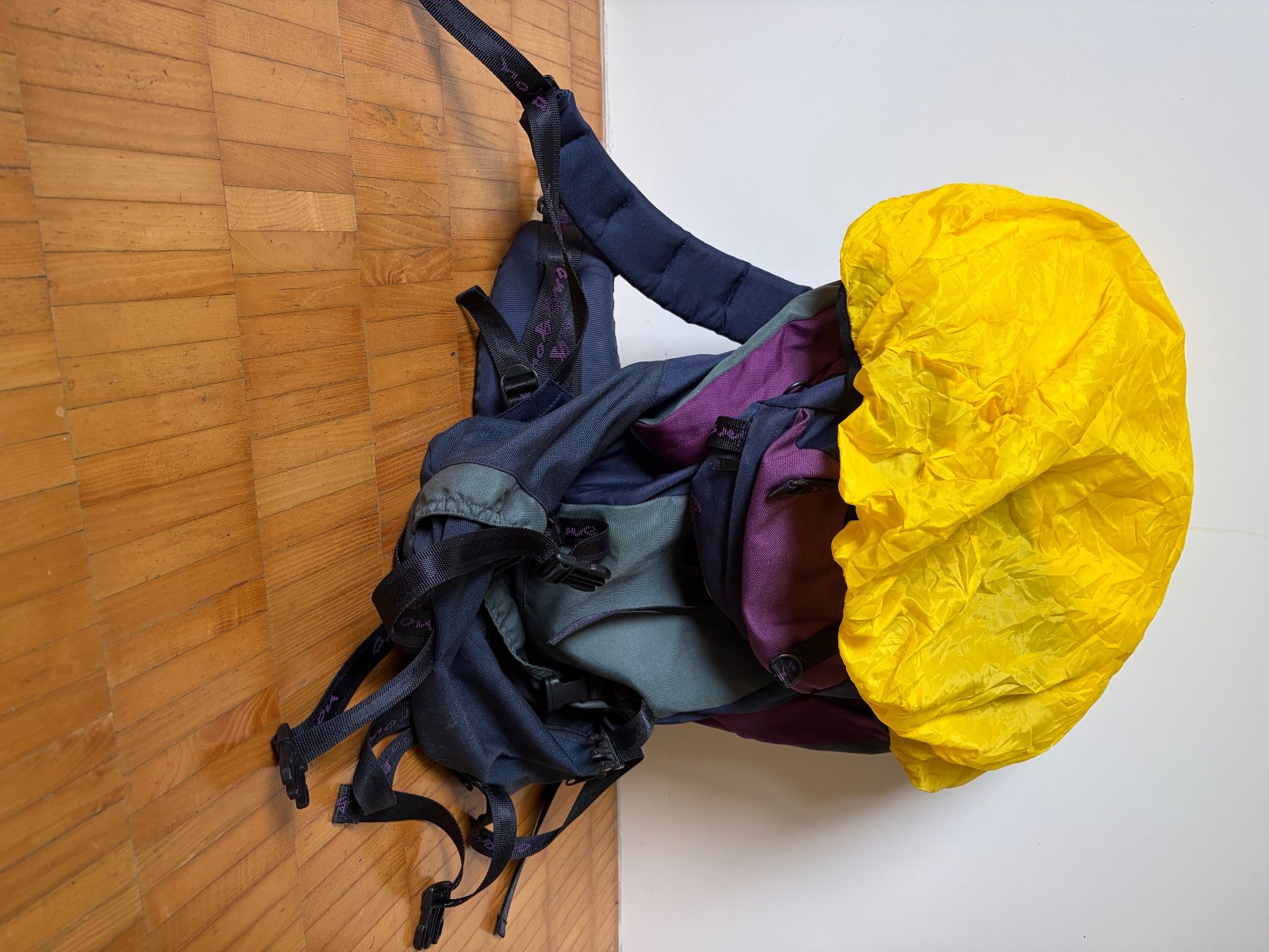 Sacs à dos: Rucksack: OREGON 60 – D'occasion à Effretikon par 10finger 3