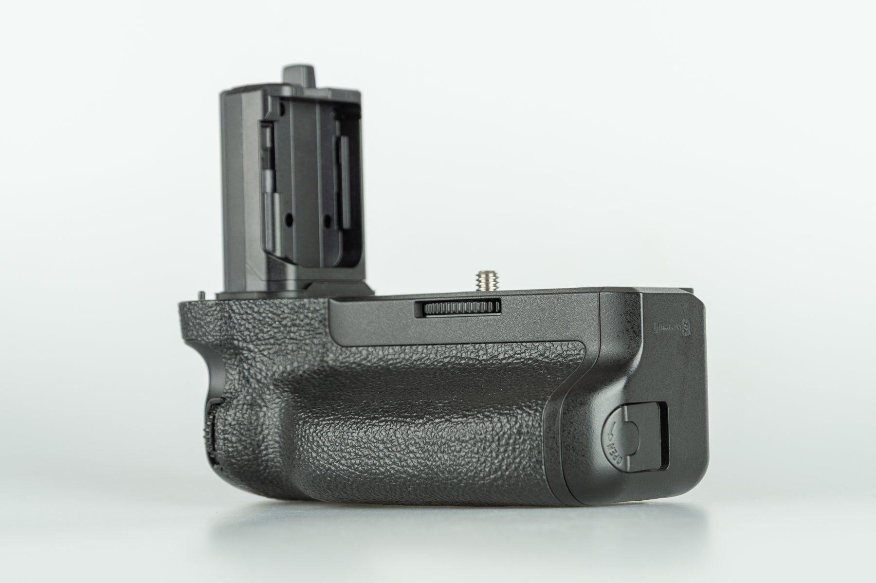 Altri Accessori: Sony VG-C4EM Batteriegriff (2) – Usato da Frauenfeld venduto da foto_winiger_gmbh 1