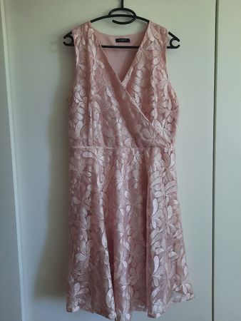 Festliches Kleid Rosé Gr. 42 | Ideal für Frühlingsanlässe!
