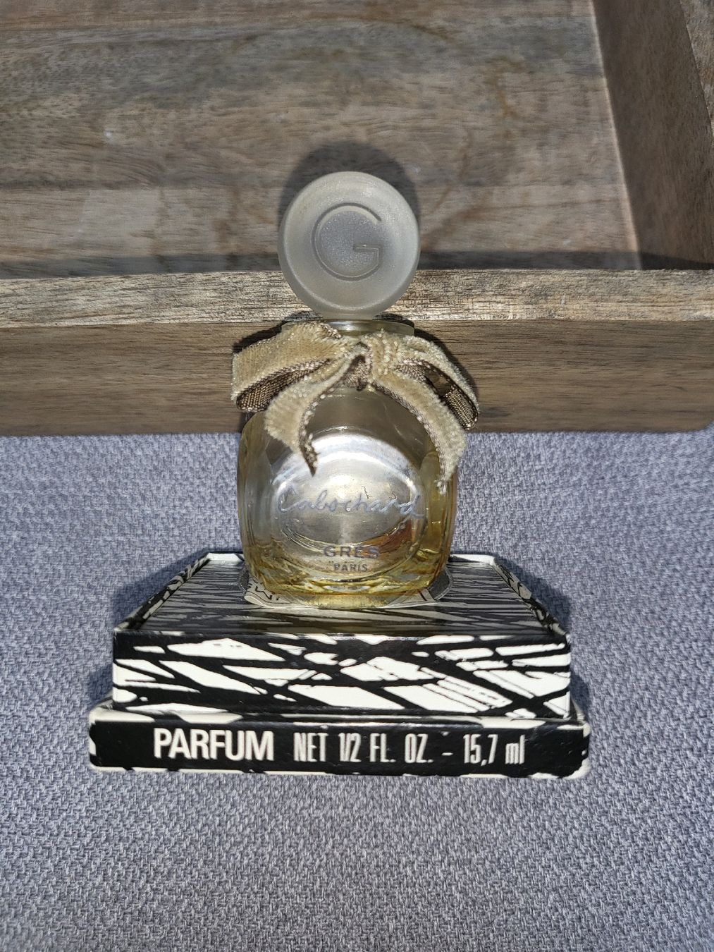 Parfum & Eau de Toilette: Cabochard – Gebraucht aus Lenk im Simmental von banane50626 2