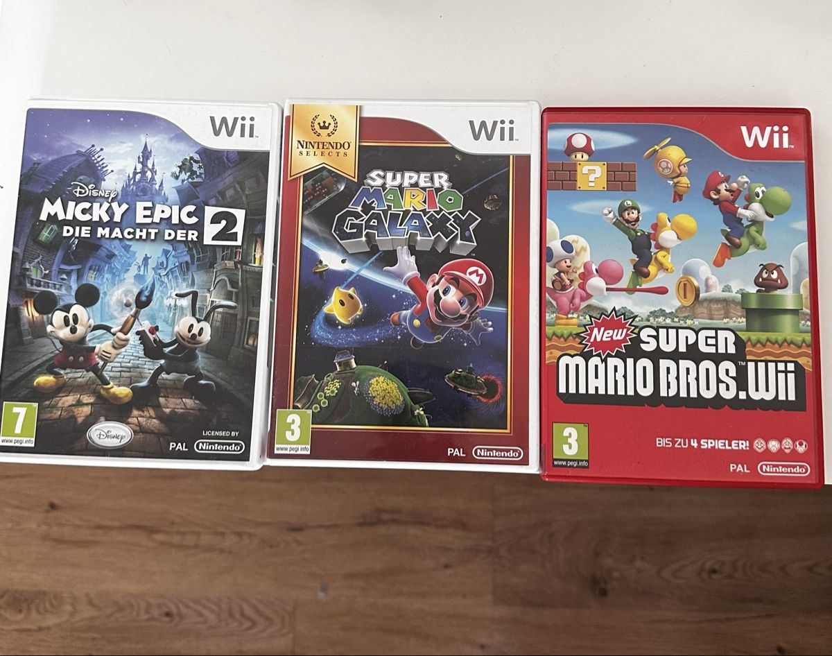 Nintendo Console: Nintendo Wii Komplettset inkl. 2 Controller + Mario Spiele – Usato da Lachen SZ venduto da _laalessia 5