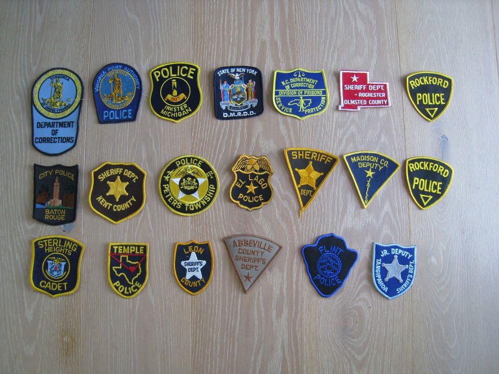 20 Polizei Stoffpatches USA (Neu (gemäss Beschreibung)) in Freienstein ...