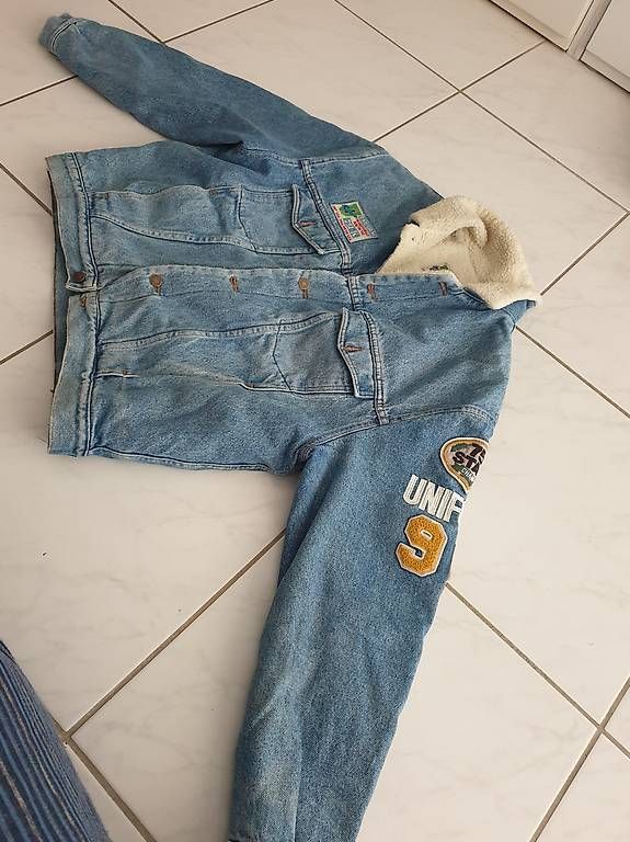 Jacken: Giubbotto jeans Uniform taglia M – Gebraucht aus Roveredo GR von drifter88 1