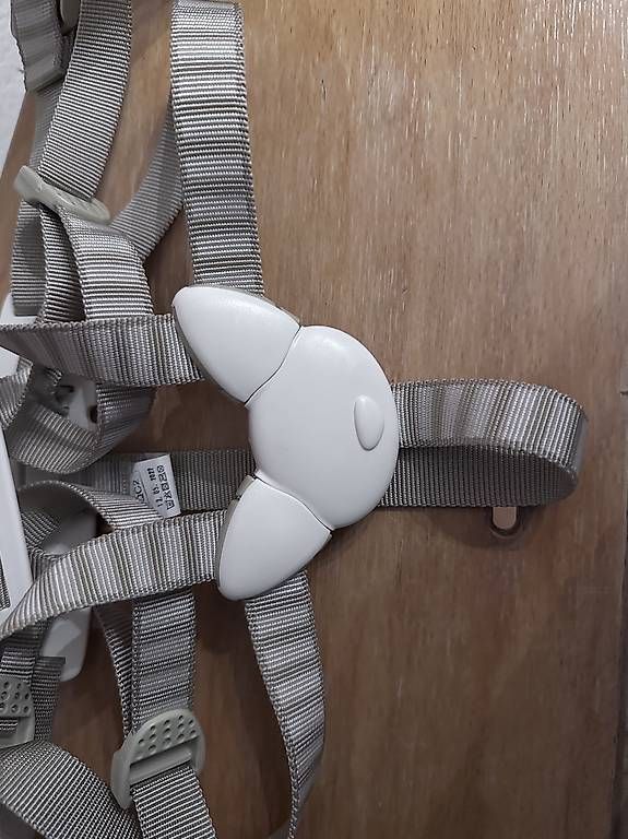 Chaises hautes: Stokke Tripp Trapp Sicherheitsgurt – D'occasion à Kilchberg ZH par lolena 1