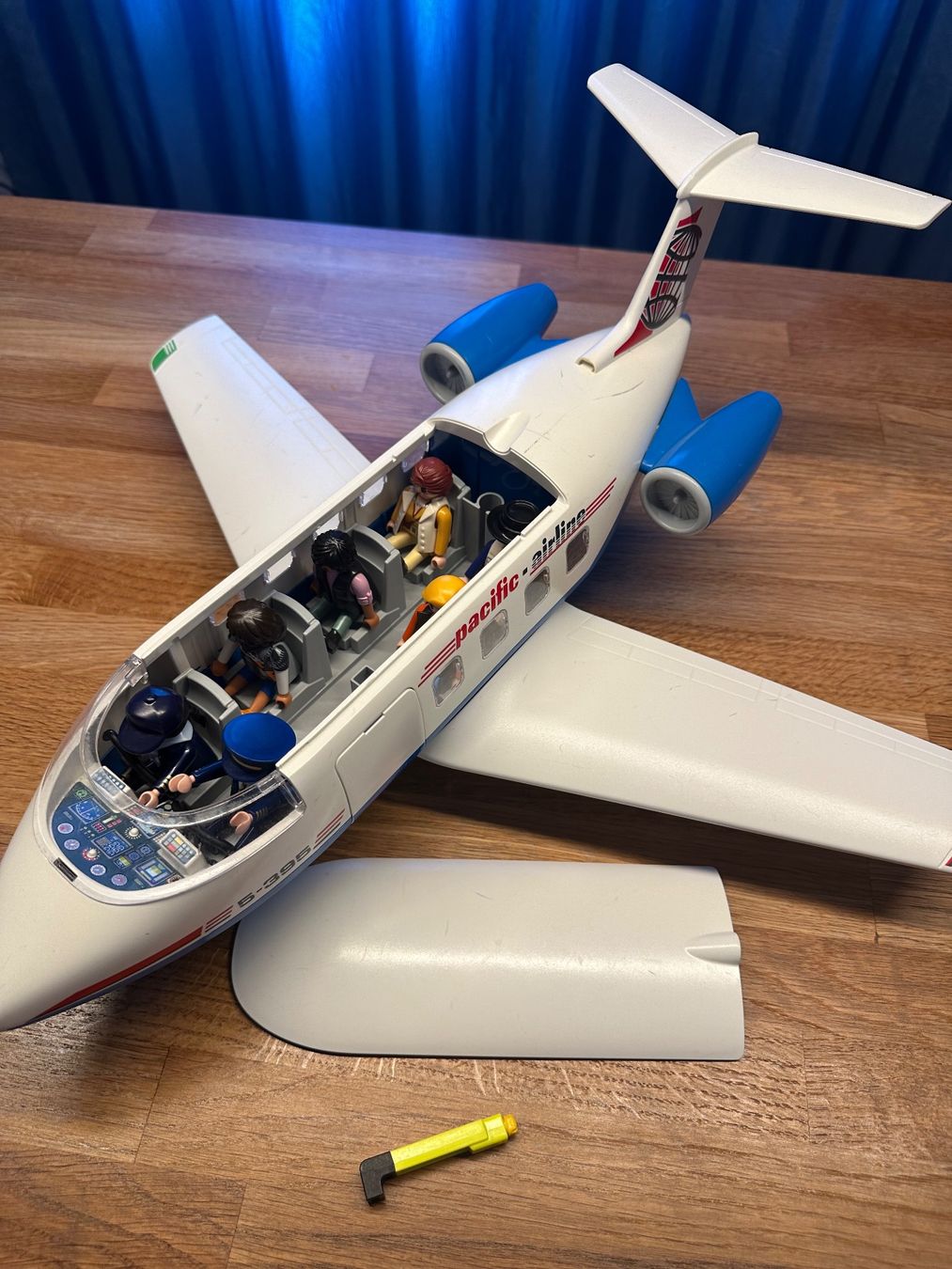 Playmobil Giocattoli: Playmobil Passagierflugzeug 5395 – Usato da Winkel venduto da Tatanof 2