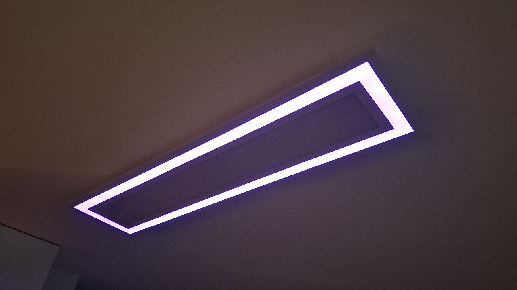 Kronleuchter & Deckenlampen: plafonnier led multicouleurs – Gebraucht aus Mont-sur-Rolle von fera69 4
