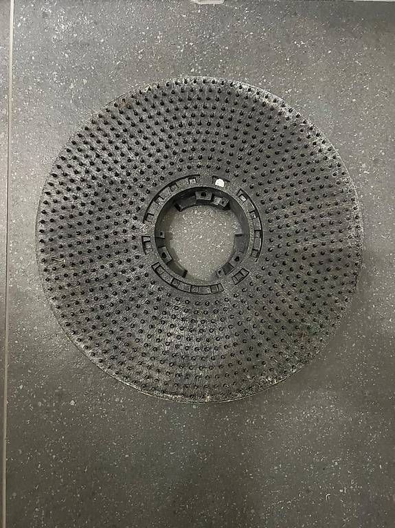 Tutte le macchine: Taski Ergodisc 165 (Putzmaschine) – Usato da Diegten venduto da steefilippo 2