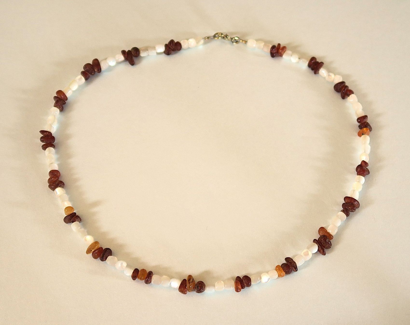 Catenine: Bernstein-Perlmutt Perlenkette – Usato da Brittnau venduto da marlenestone 1