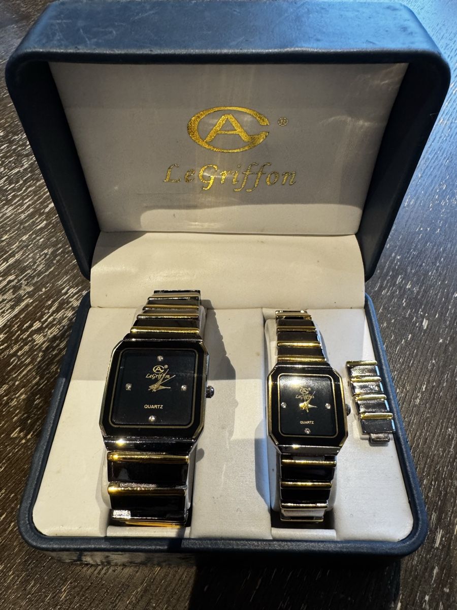 Orologi: Le Griffon: Set de montres pour couple – Usato da Arconciel venduto da WheelH_23 2