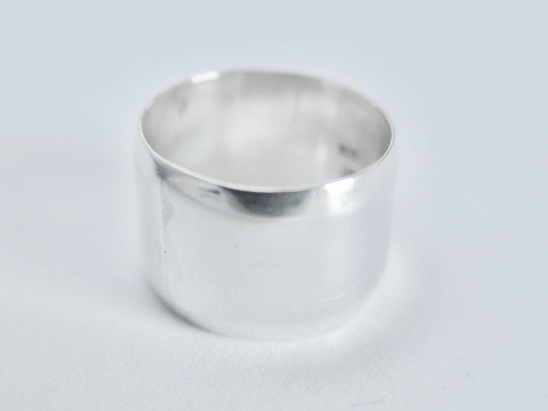 Ringe: Breiter vintage Silber 925 Ring, 7gr schwer – Gebraucht aus Henggart von gernli