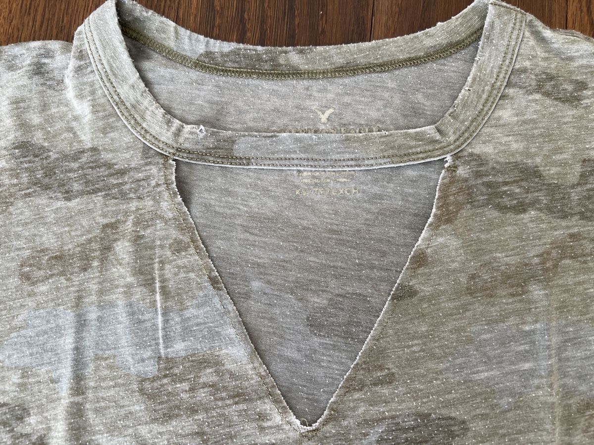 American Eagle Camicette, T-shirt & Top: T-Shirt Gr. XS – Usato da HORGEN venduto da vladibarca10 1