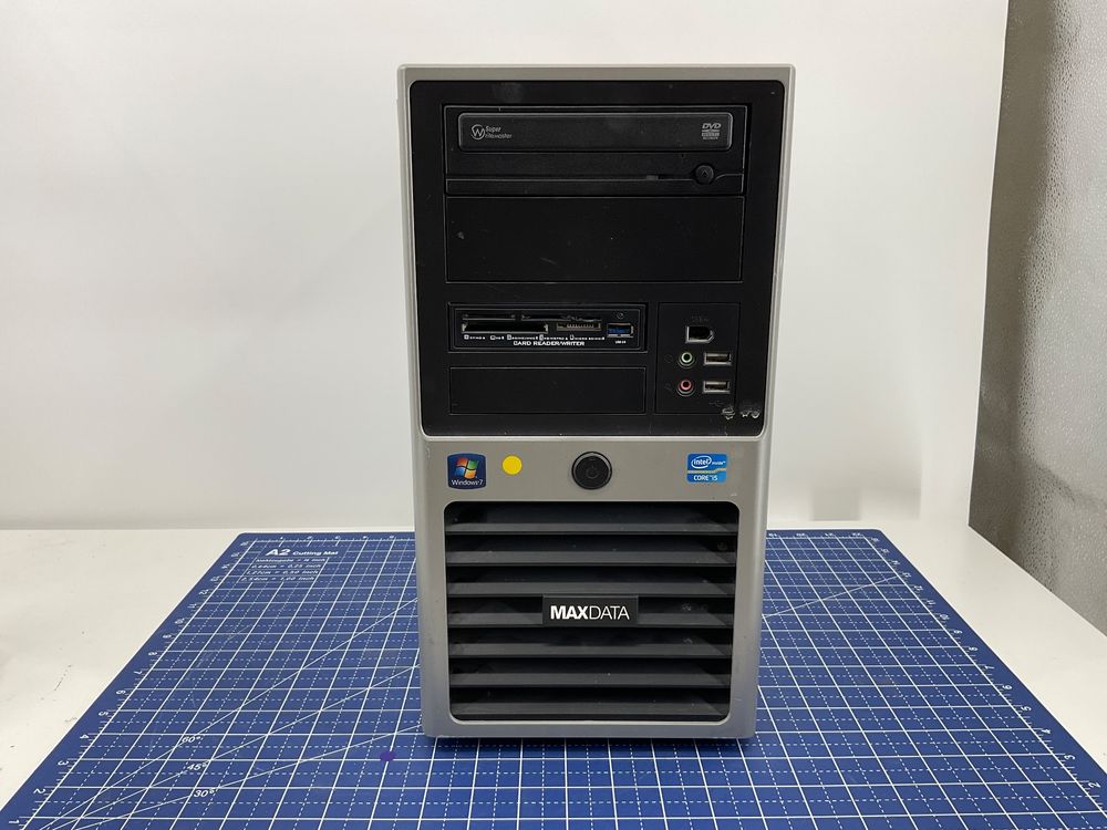 MAXDATA PC Computer HD ausgebaut schaltet nicht richtig ein (Defekt) in ...