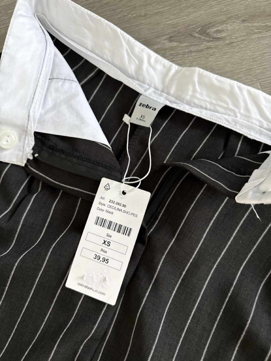 Zebra Gonne: Zebra Skirt Black White Stripes Size XS – Nuovo e nell'imballaggio originale da Biel/Bienne venduto da TanyaM02 4