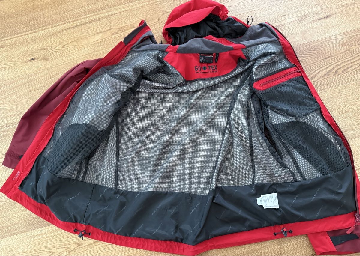 Mammut Giacche: Mammut Gore-Tex Performance Shell Red Jacket XL – Usato da Boswil venduto da hey.itsme 5