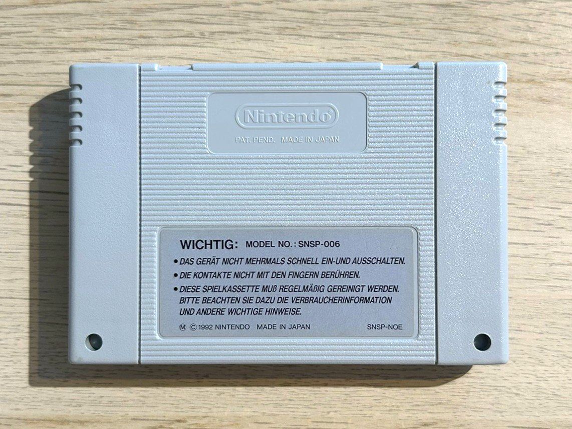 Nintendo Giochi: Super Mario World Super Nintendo SNES – Usato da St. Gallen venduto da Alpine.Arcade 1