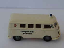 VW T1, Krankenwagen, Rettungsdienst Berlin, Brekina, HO