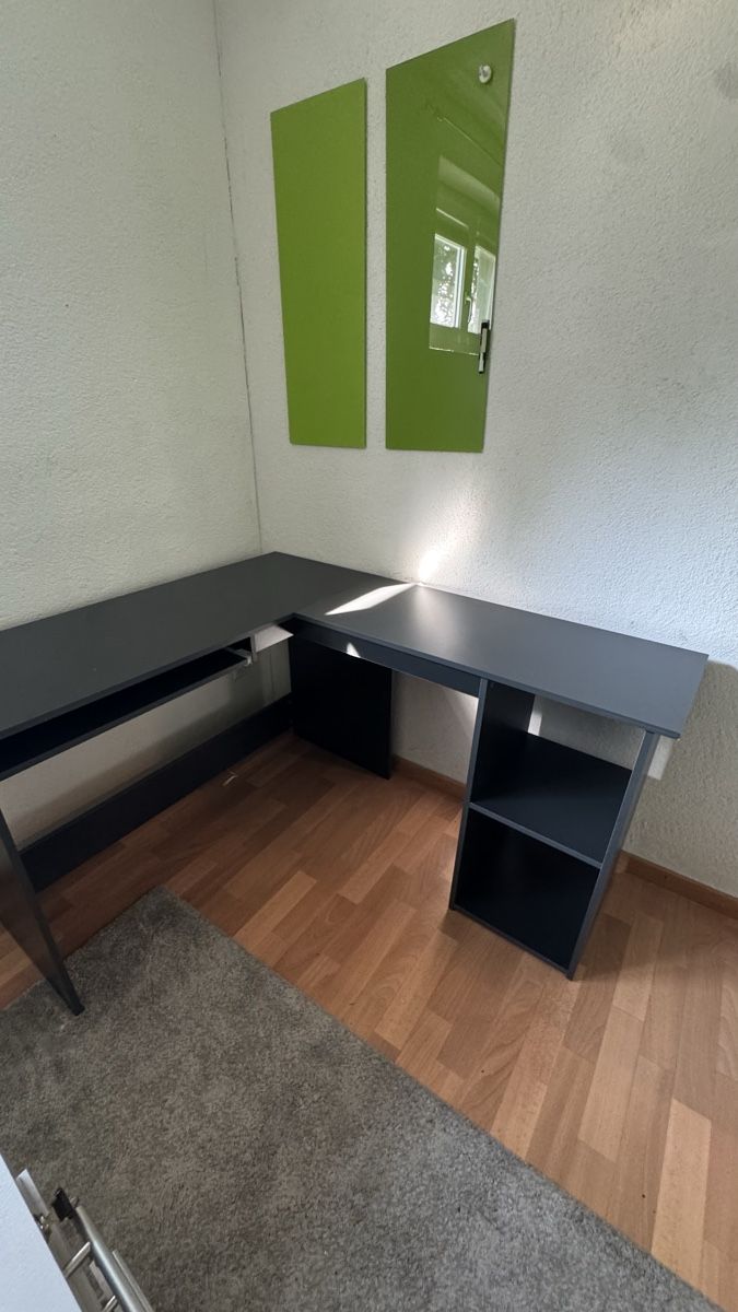 Bureaux: Bürotiscu – D'occasion à Gossau SG par lev_bxh5 2
