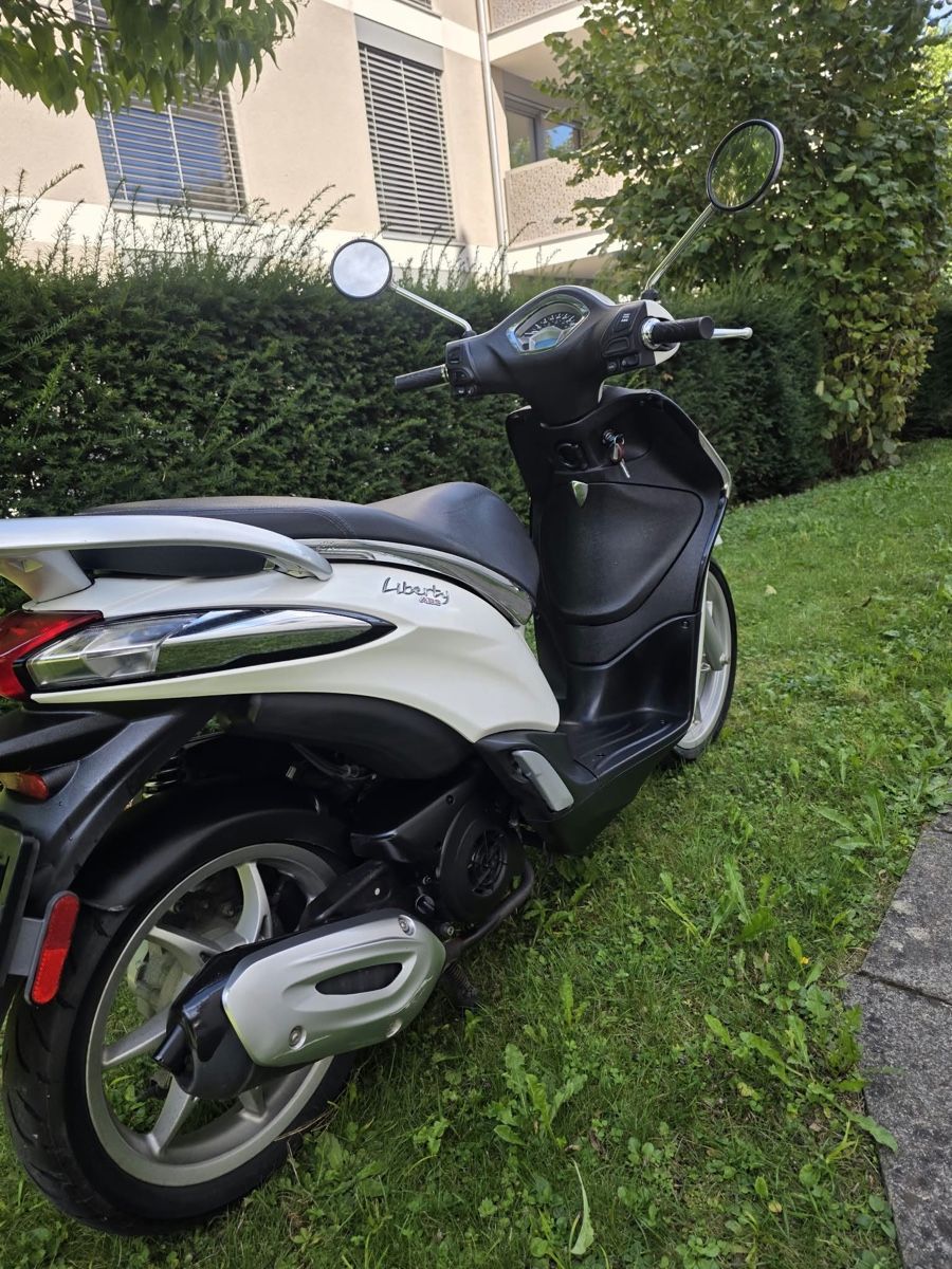 Piaggio Scooter: PIAGGIO LIBERTY 125 iGet – Nuovo (secondo la descrizione) da Winterthur venduto da Fabio_46 7