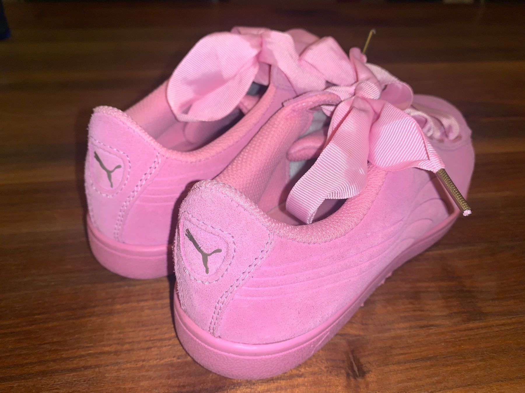 Puma Scarpe per ragazze: puma suede rosa grösse 37.5 – Usato da Oberengstringen venduto da Edu78 2