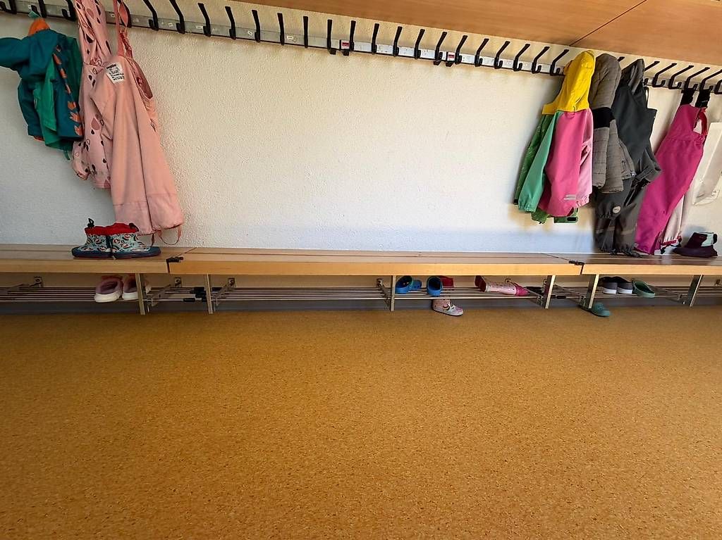 Porte manteau: Garderobe Kita Krippe – D'occasion à Zürich par David_Maleta 3