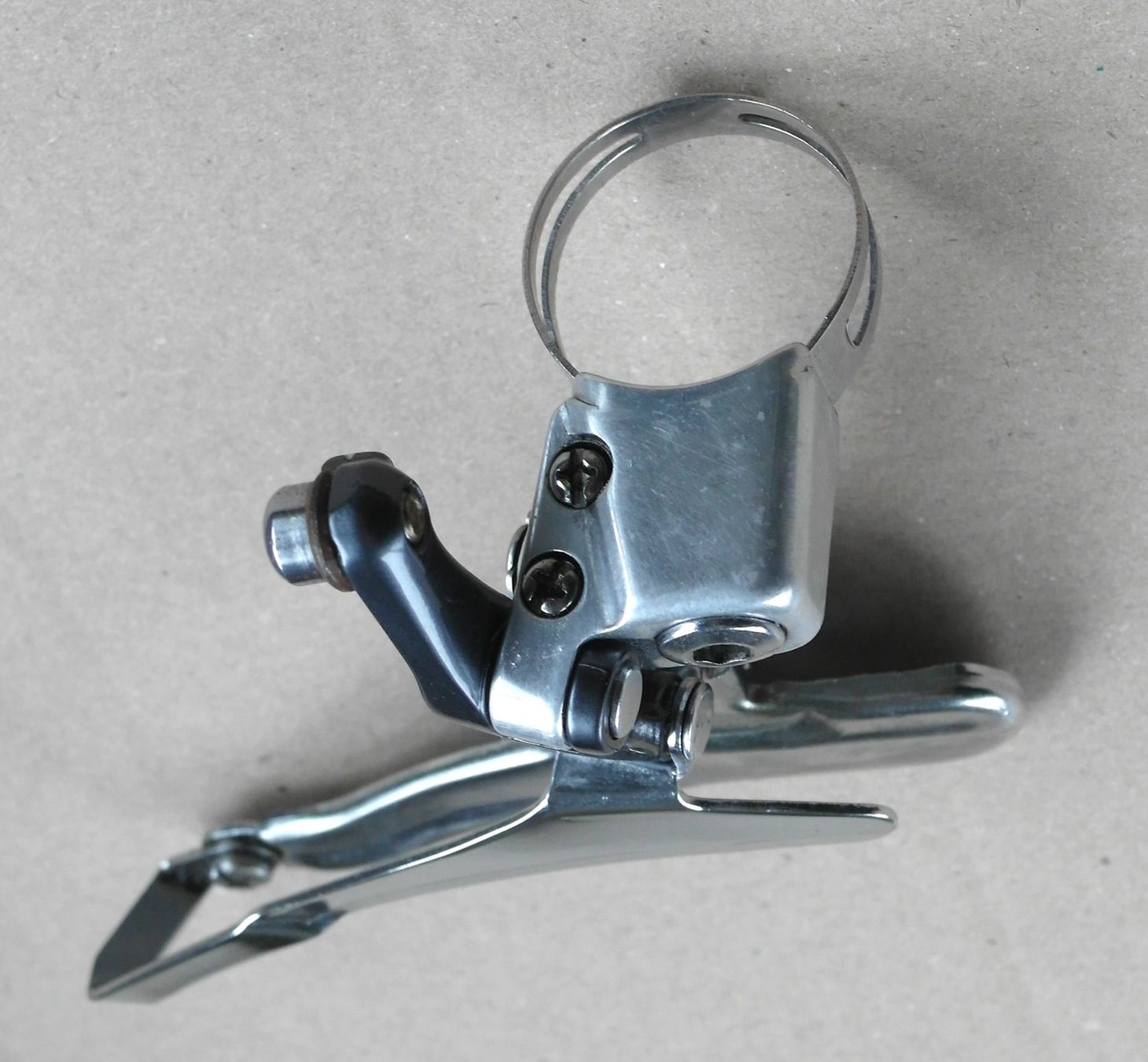 Shimano Pezzi di ricambio: Seltener MTB Umwerfer SHIMANO XT, FD-M735 down-pull ø31.8 – Usato da Däniken SO venduto da _Pharao_ 2