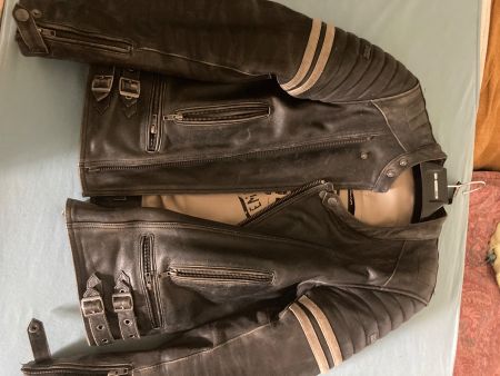 Lederjacke im Vintage-Stil, Grösse L – Top für den Herbst!
