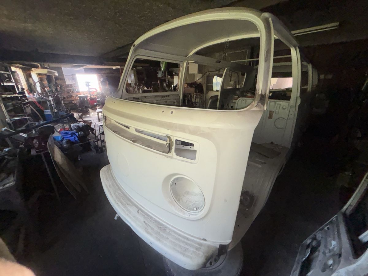 VW Camping Fahrzeuge: VW T2 Westfalia Helsinki  – Gebraucht aus Le Fuet von jonny-bidon 3
