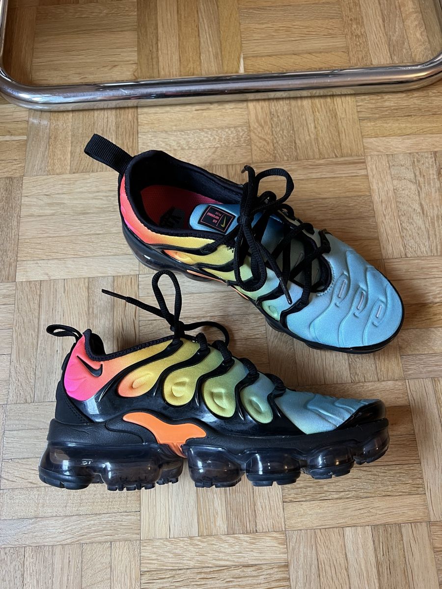 Nike Chaussures hommes: Nike Air Max Plus – D'occasion à Zürich par sop_xbd7